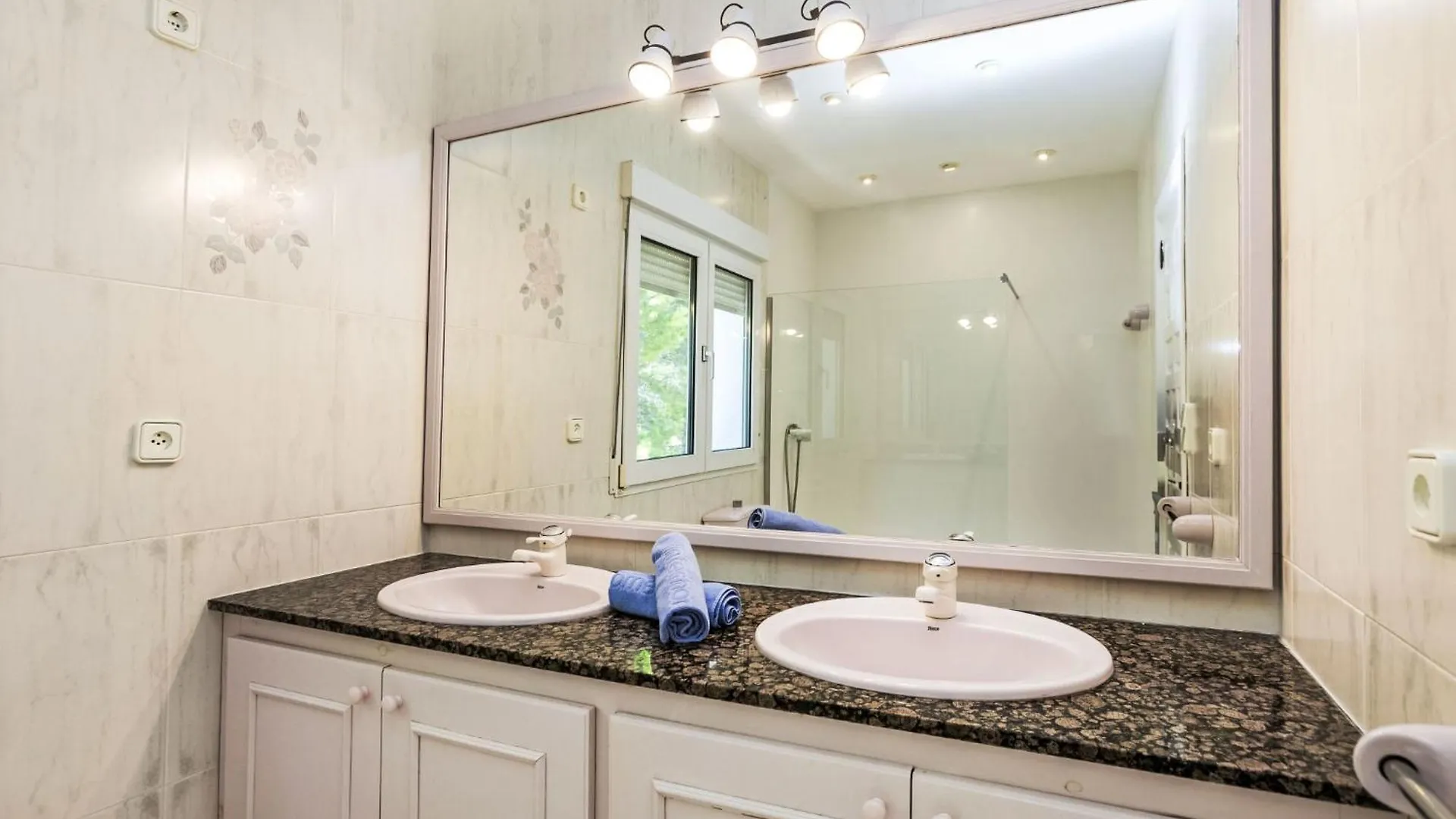 Villa Villa Marina By Interhome L'Ametlla de Mar