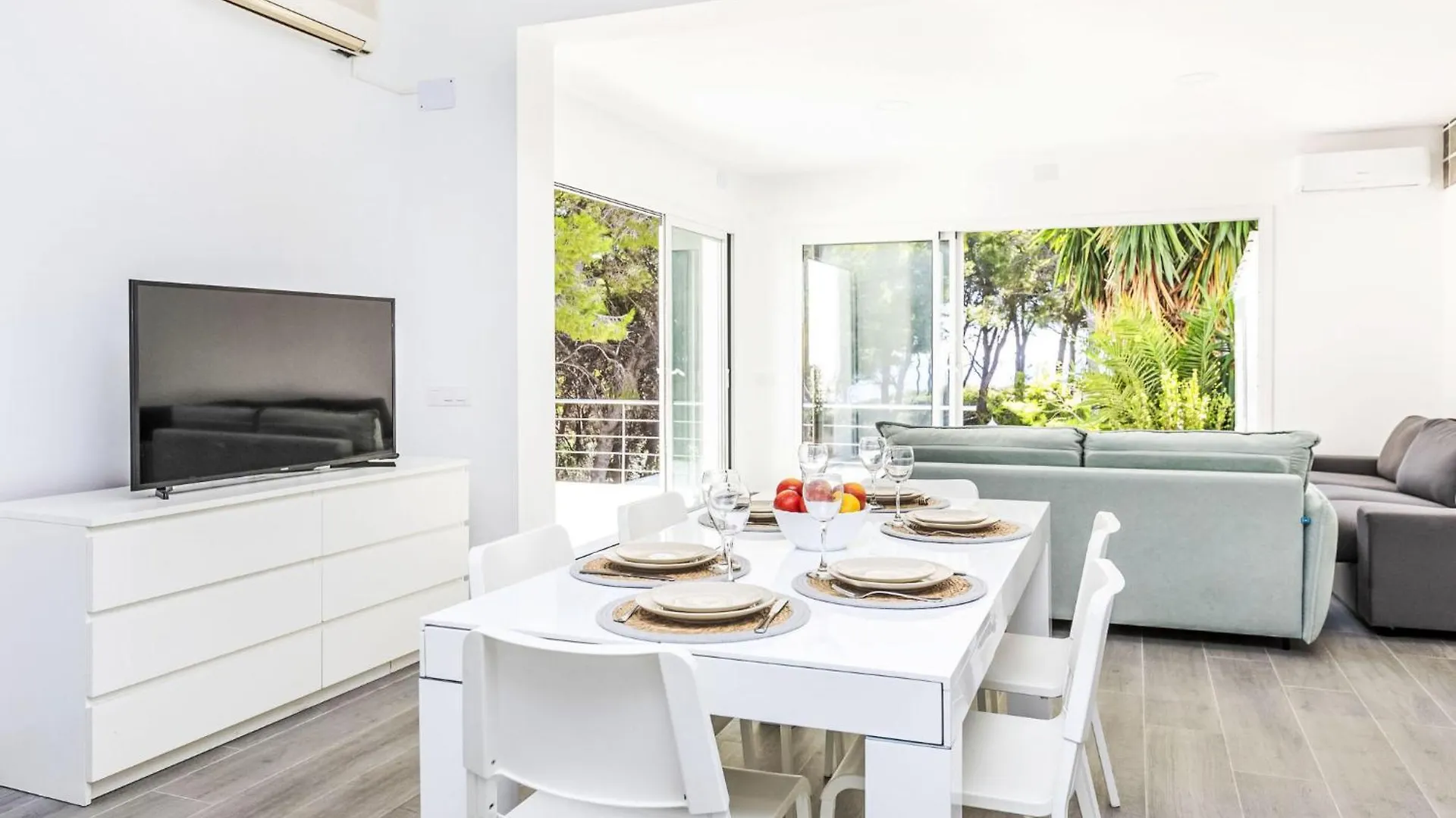 Villa Villa Marina By Interhome L'Ametlla de Mar